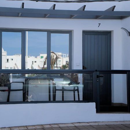 Volcanokite Apartments Famara Luaran gambar